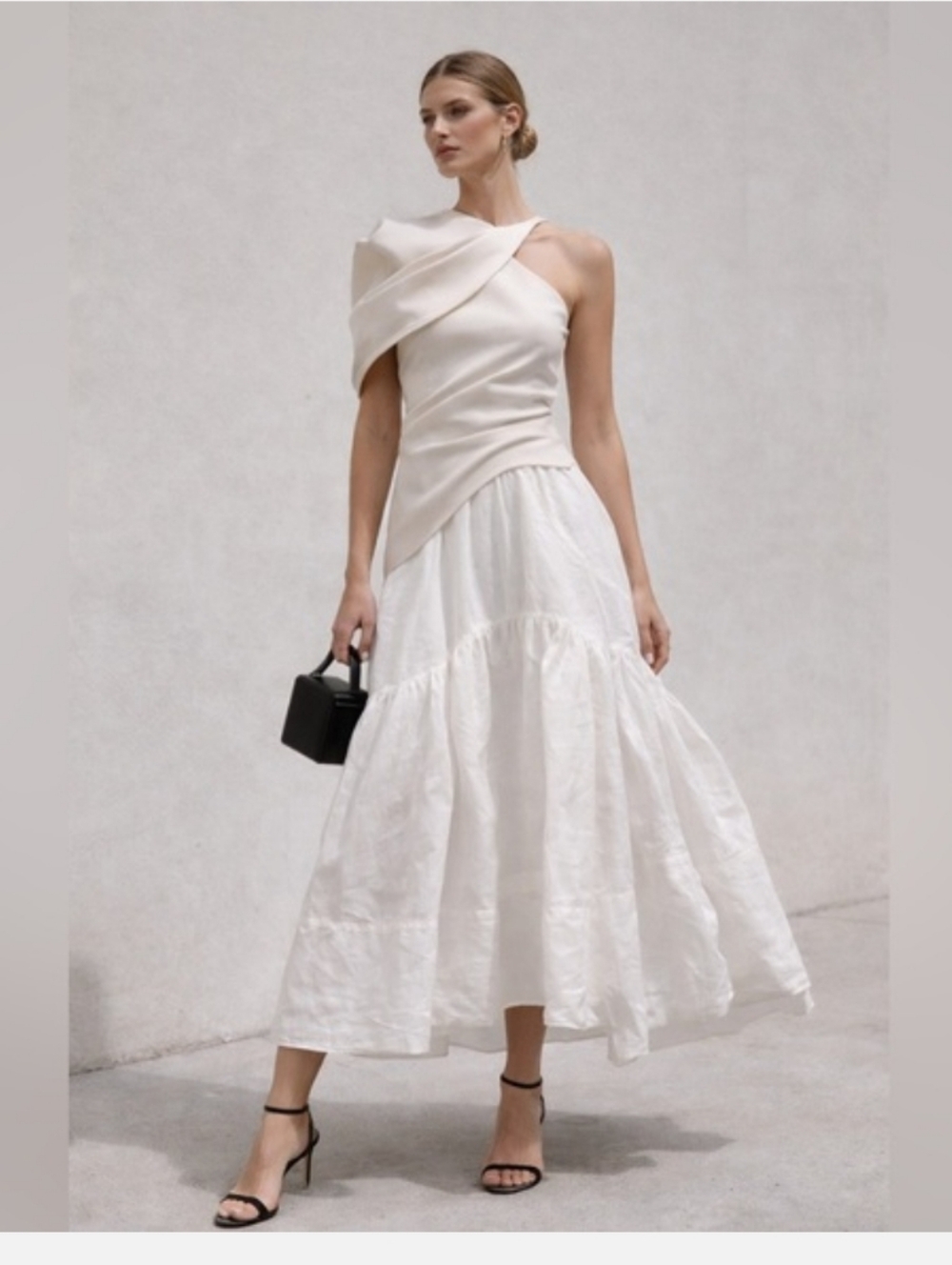 XMN White Skirt